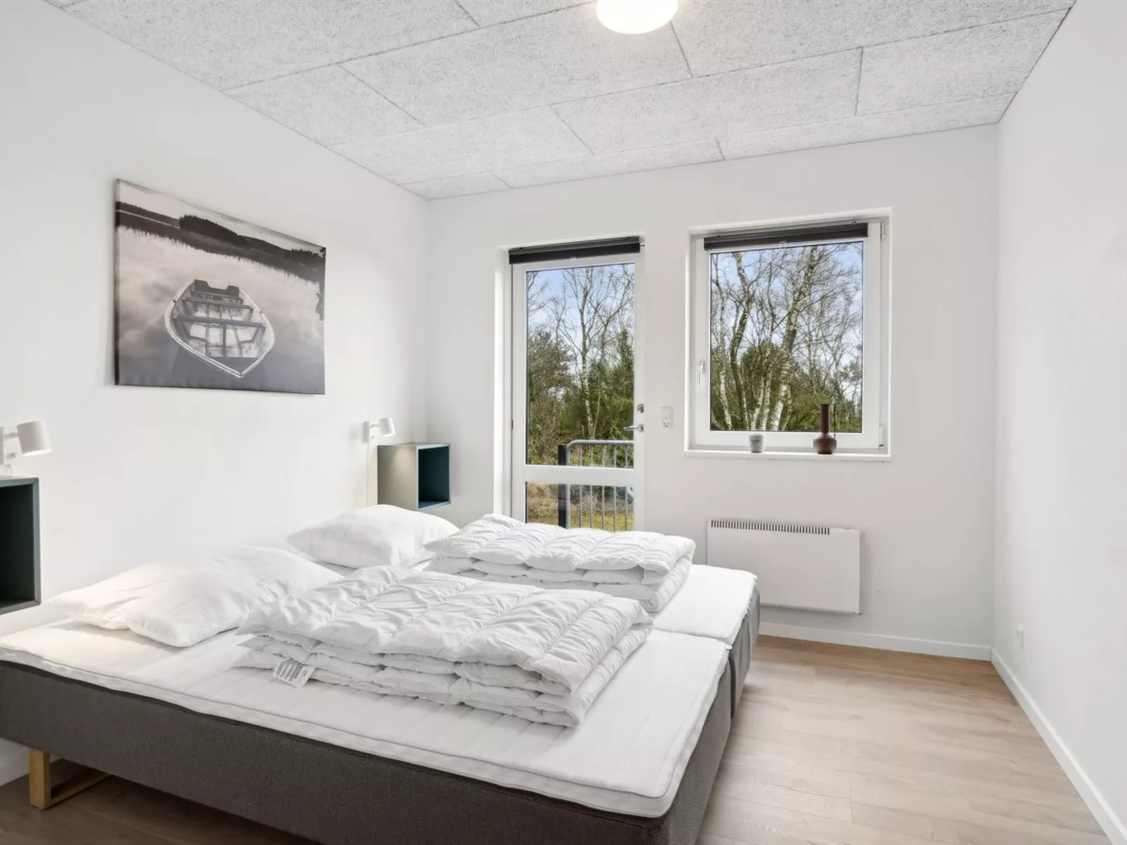 "Thorbiorn" -  from the sea-Drinnen