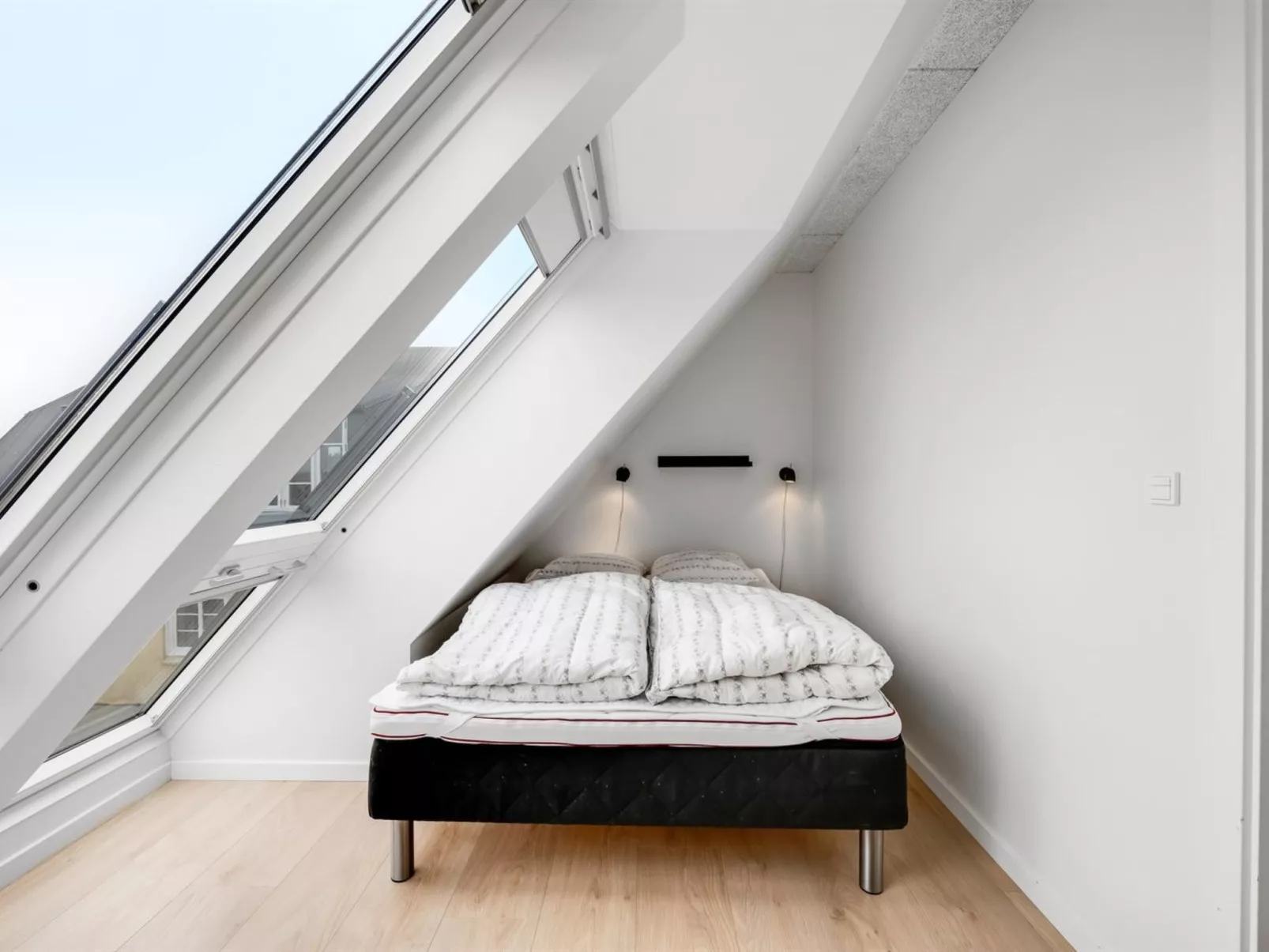 "Nafne" - 1.2km from the sea-Dedans