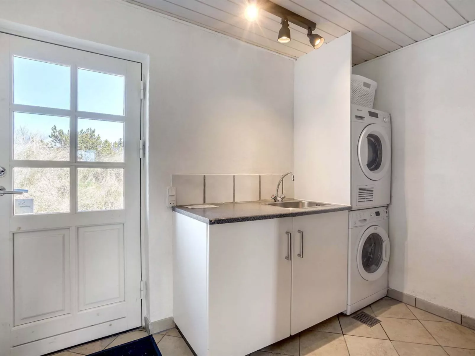 "Domnika" - 350m from the sea-Inside