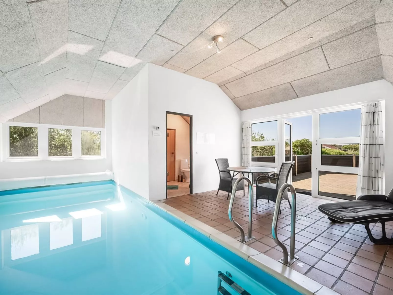 "Aage" - 1.7km from the sea-Draußen