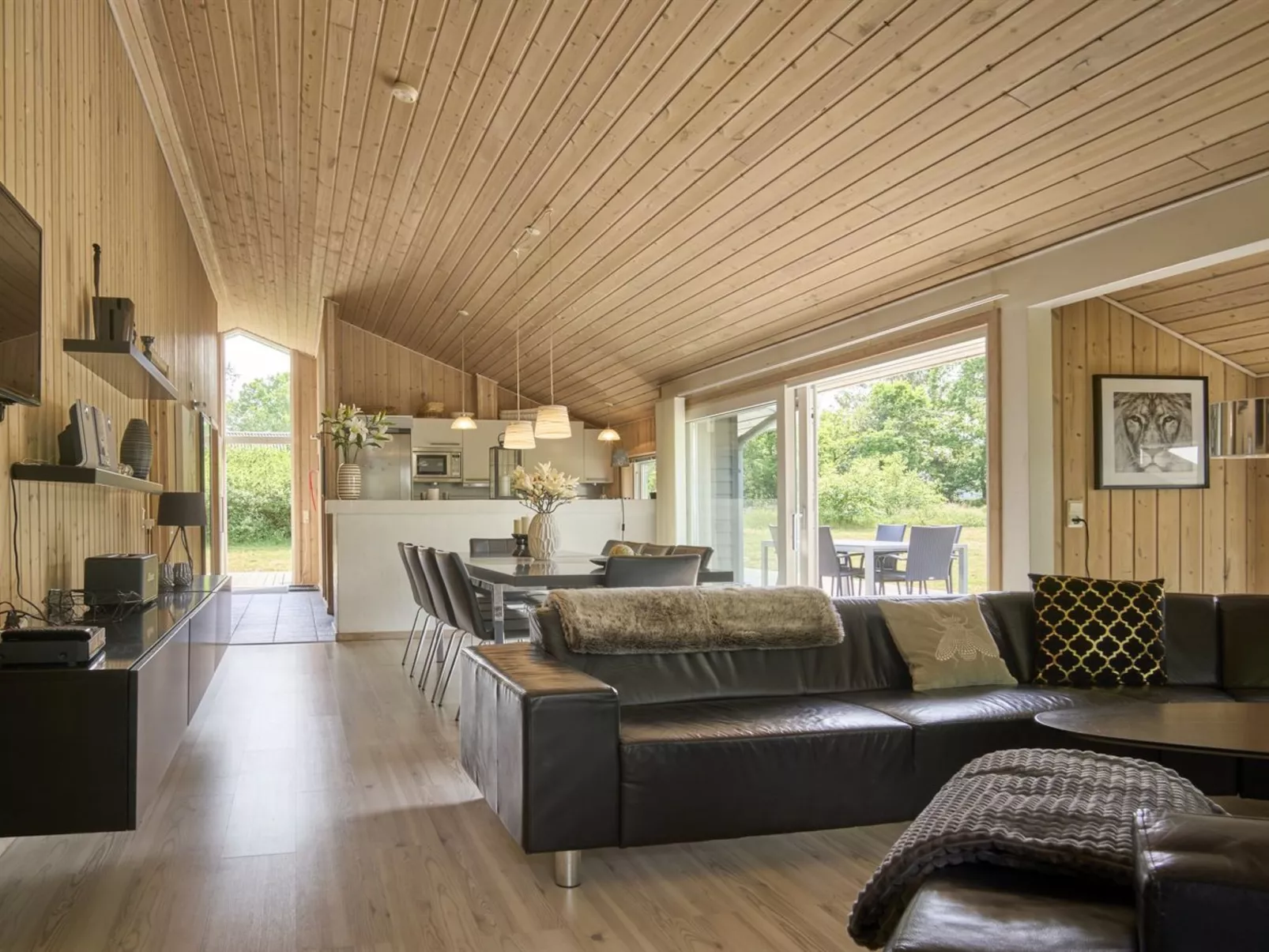 "Rudolf" - 400m from the sea-Inside