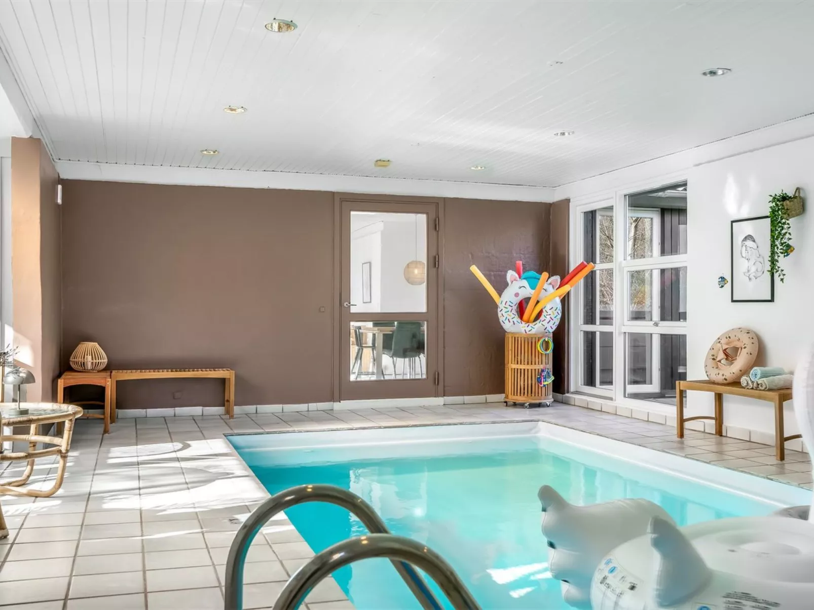 "Karmen" - 250m to the fjord-Outside