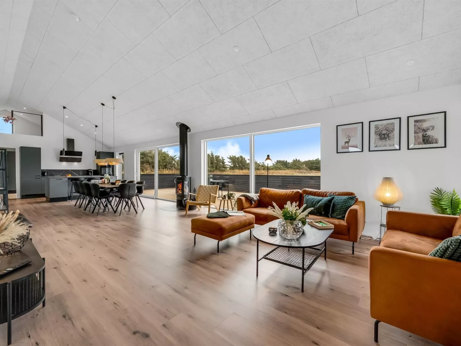 "Dreng" - 300m from the sea-Inside