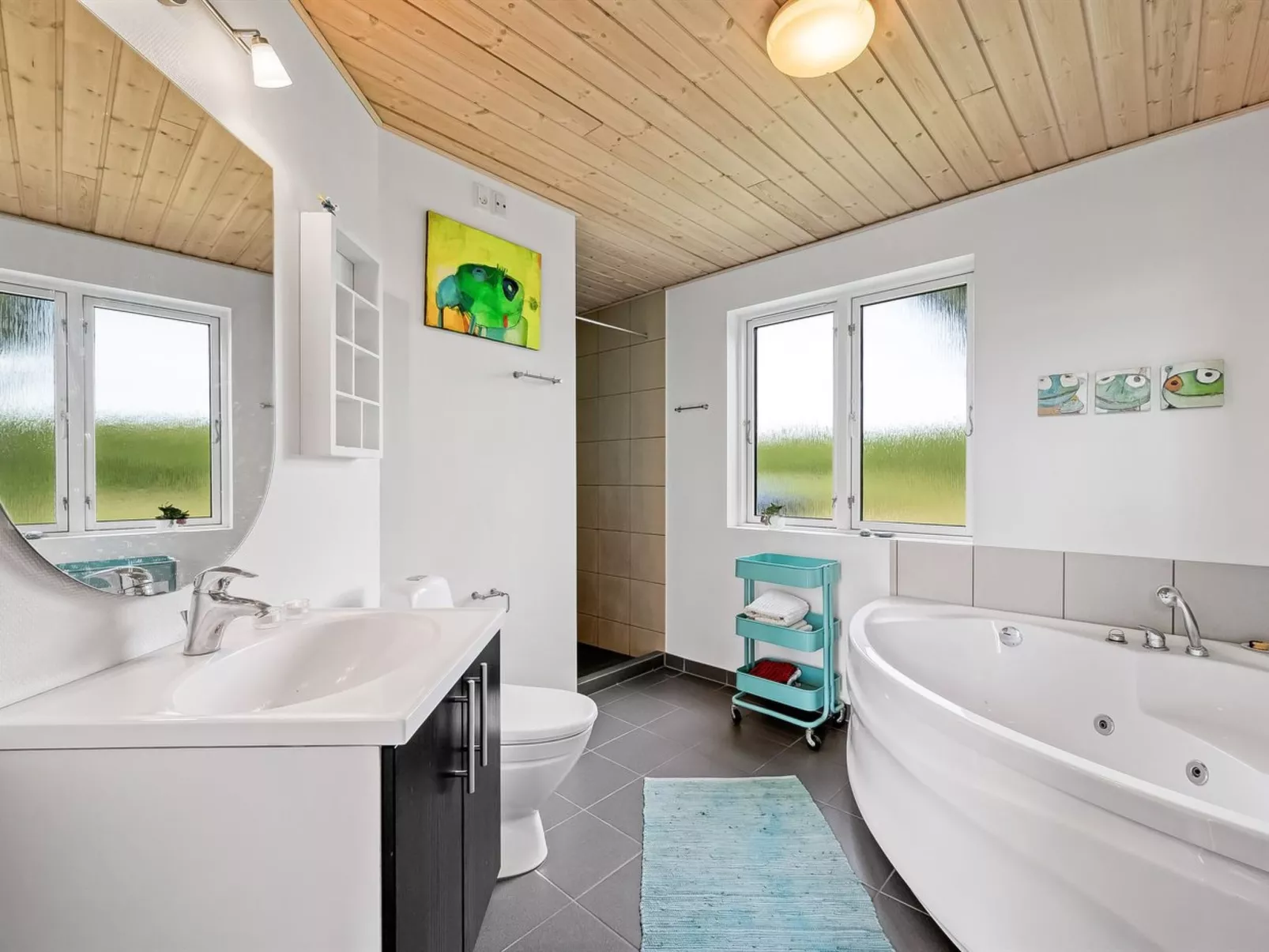 "Felicita" -  from the sea-Dedans