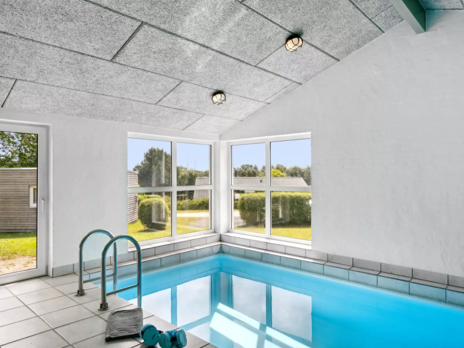 "Svenn" - 300m from the sea-Draußen