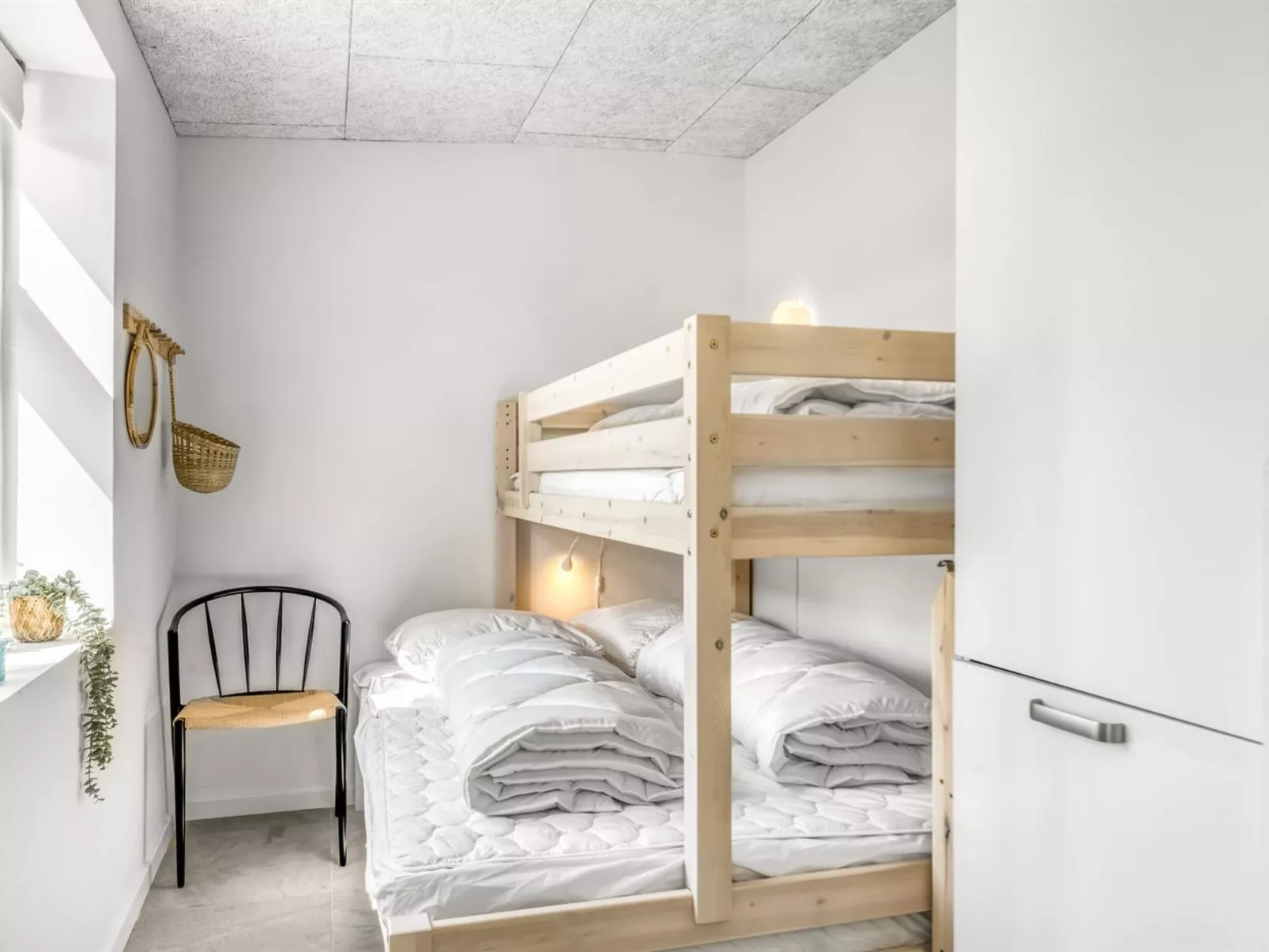 "Josina" - 1.8km from the sea-Drinnen