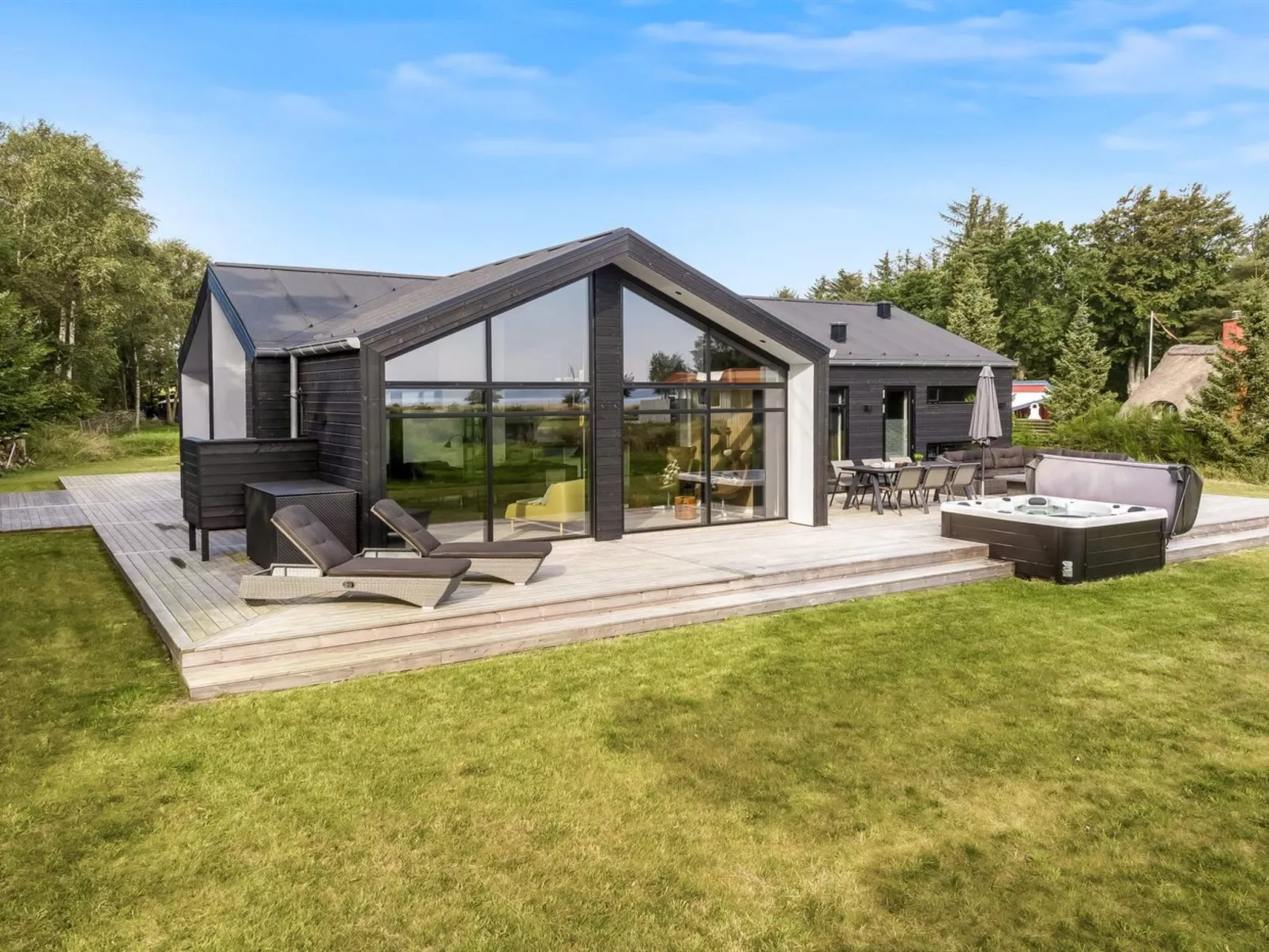 "Jahn" - 250m to the fjord-Draußen