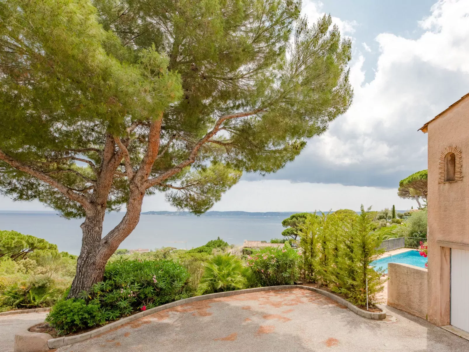 Villa La Sianne-Dehors