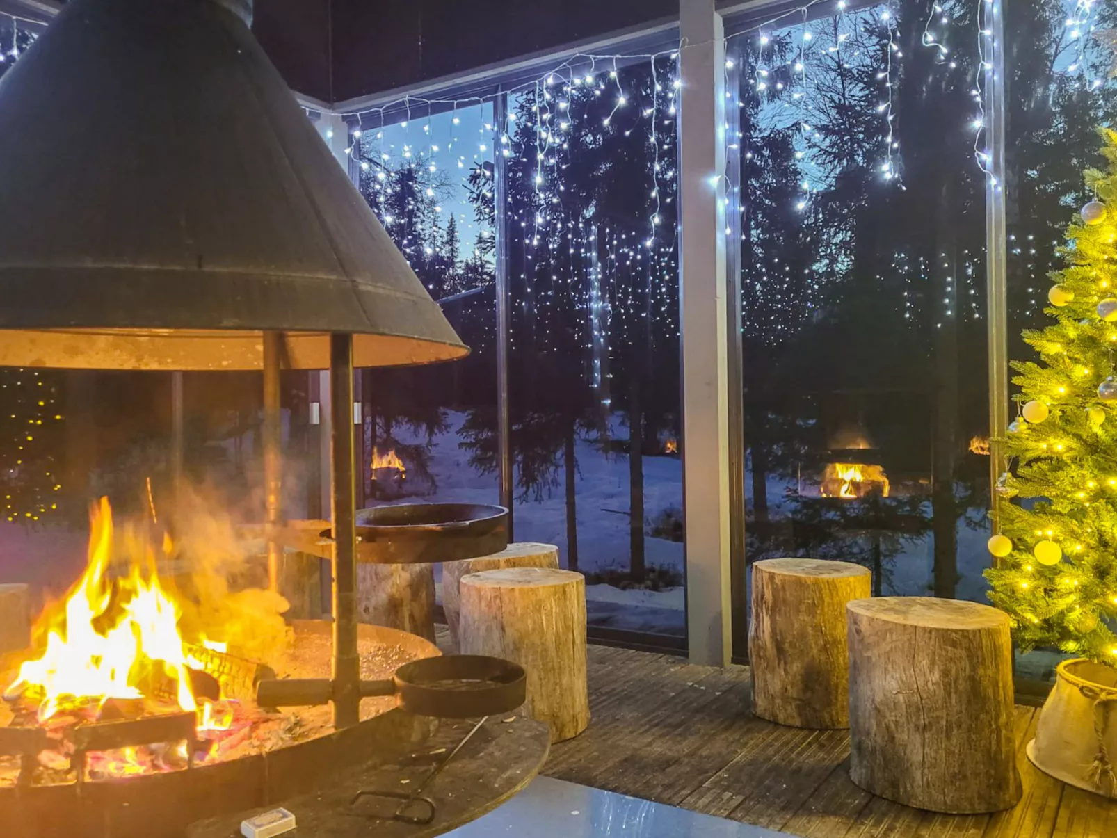 Villa vuosseli a 1-Inside