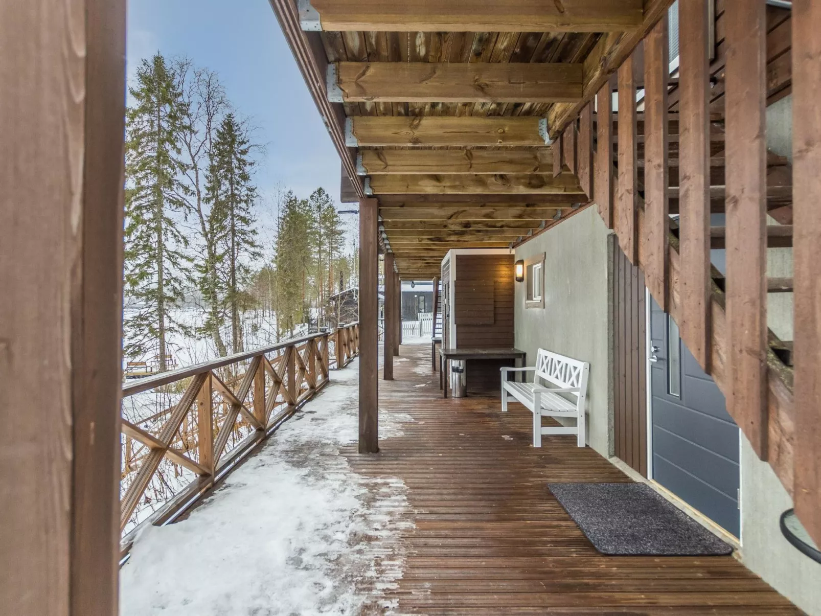 Uulanlinna a, paritalo-Dedans