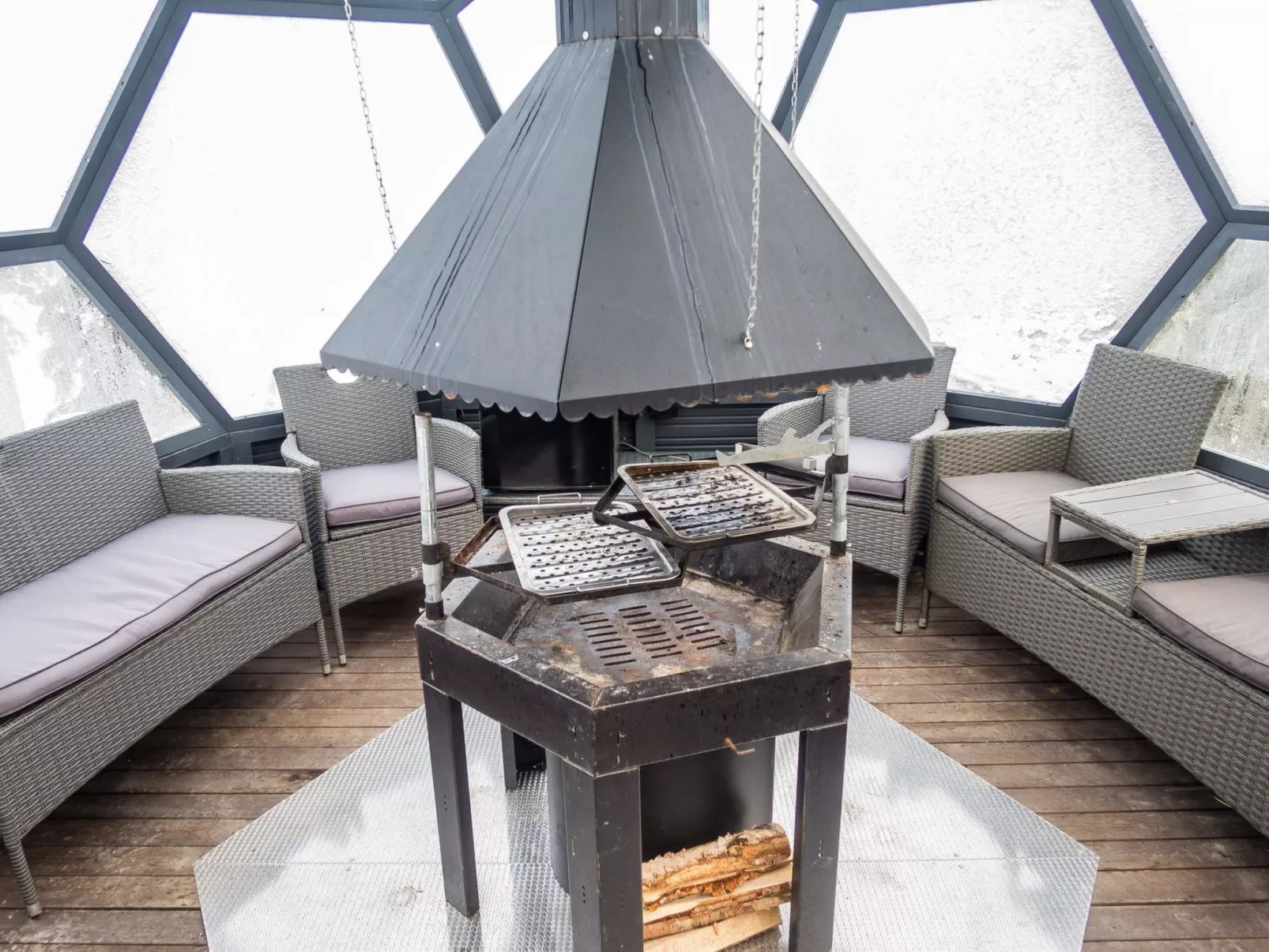 Villa ukkometso-Dedans