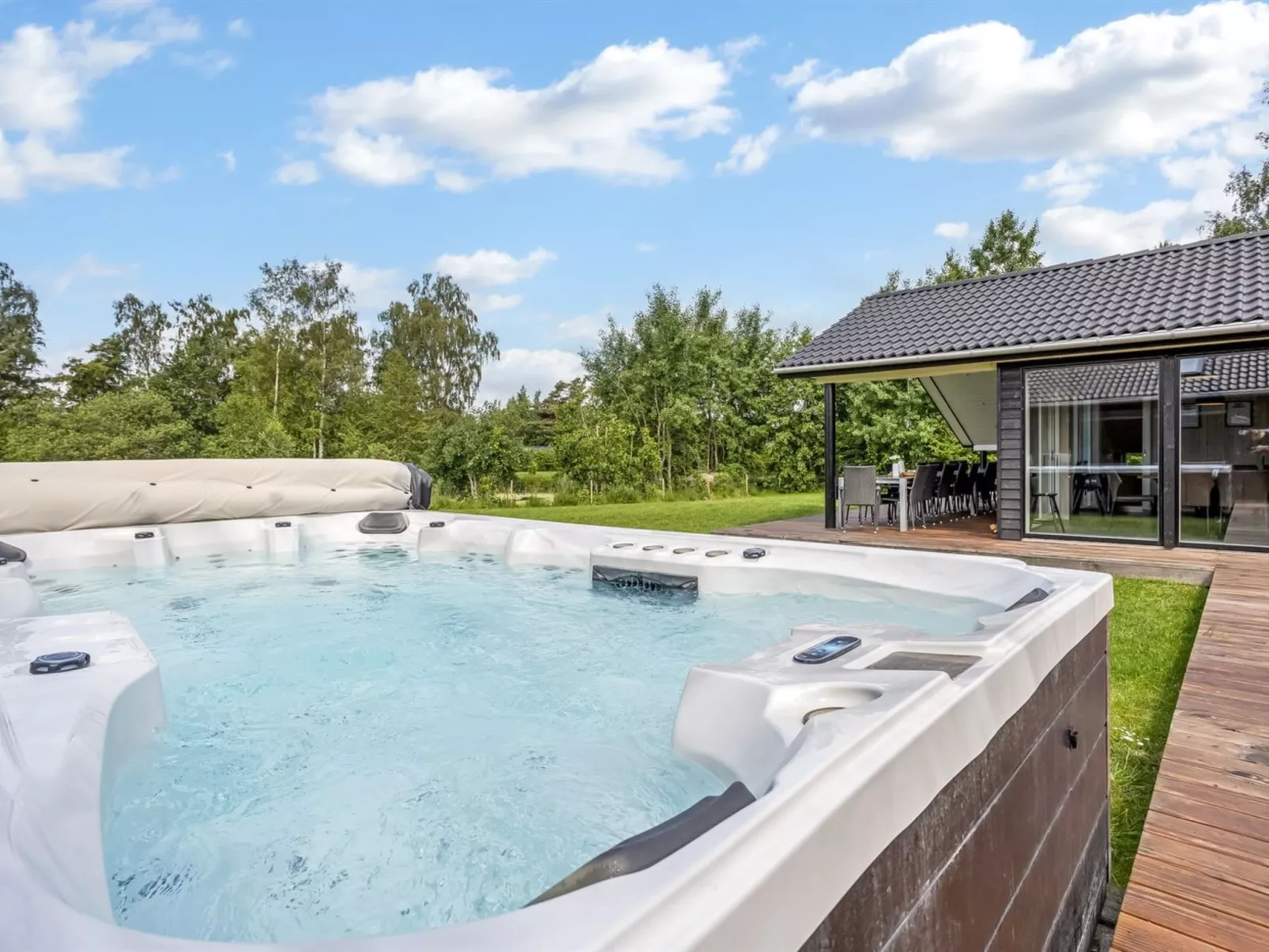 "Matild" - 400m from the sea-Dedans