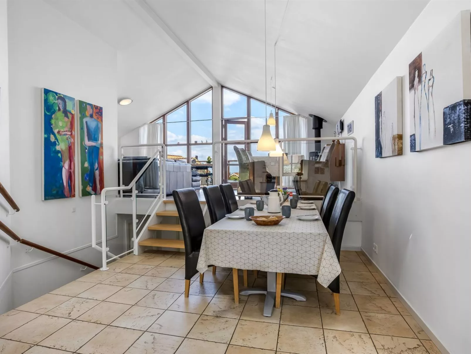 "Rouwen" - 120m from the sea-Drinnen