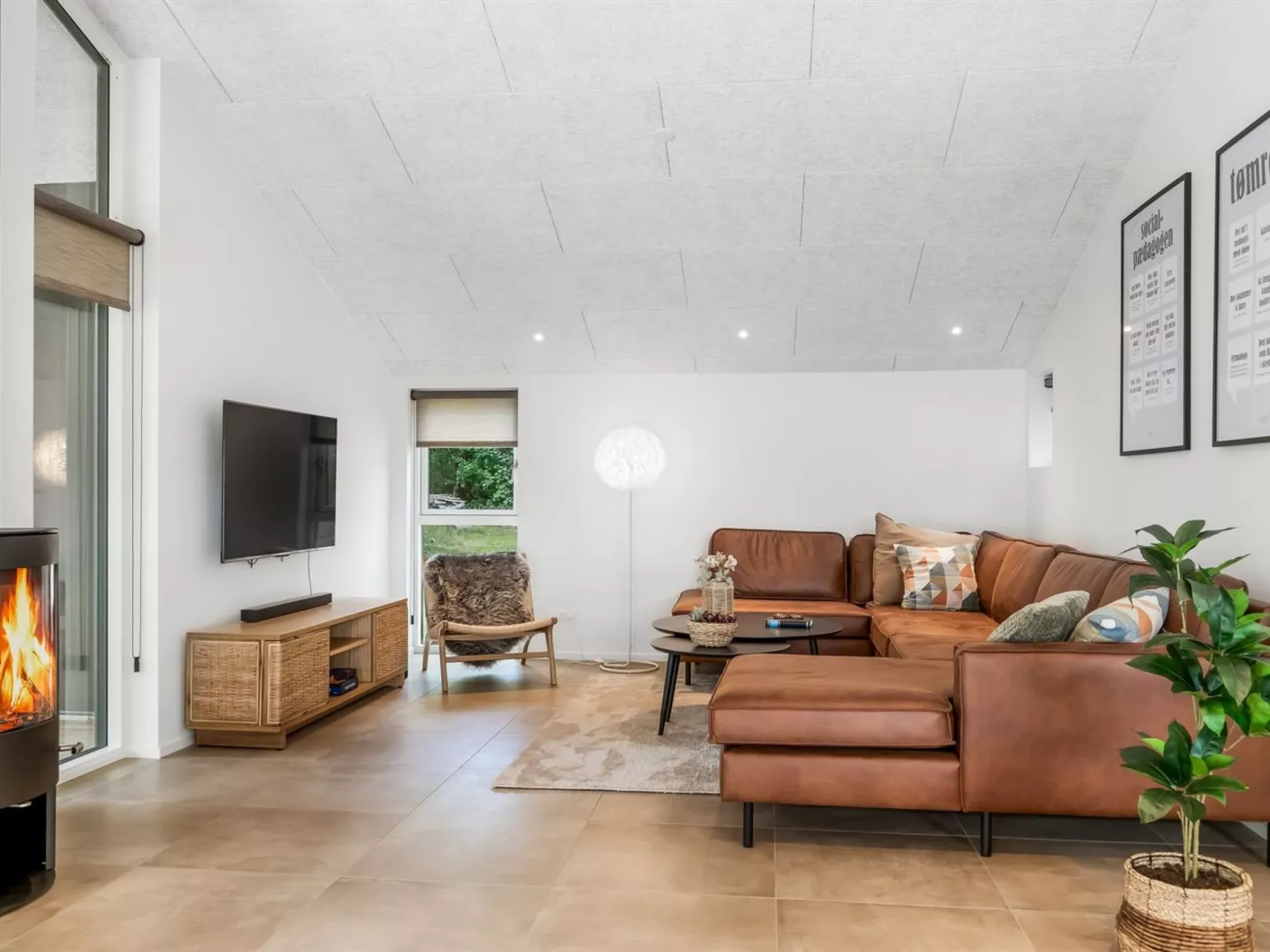 "Zoya" -  from the sea-Dedans