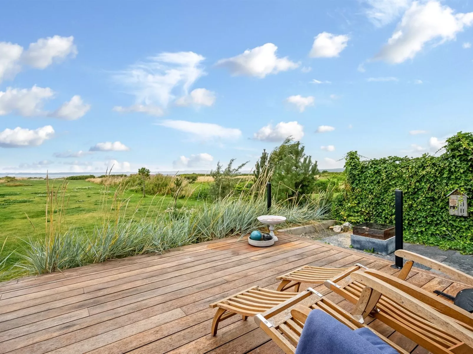 "Bondi" - 75m from the sea-Draußen