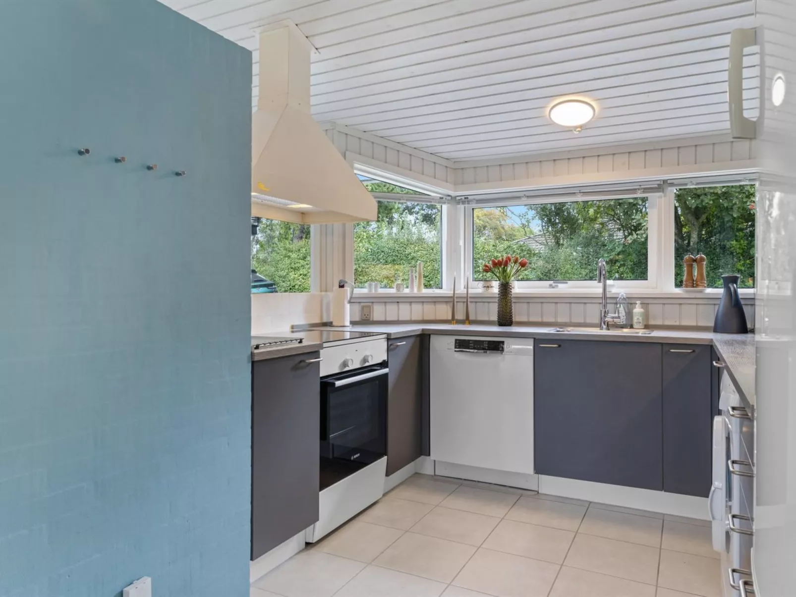 "Tanita" - 450m from the sea-Inside