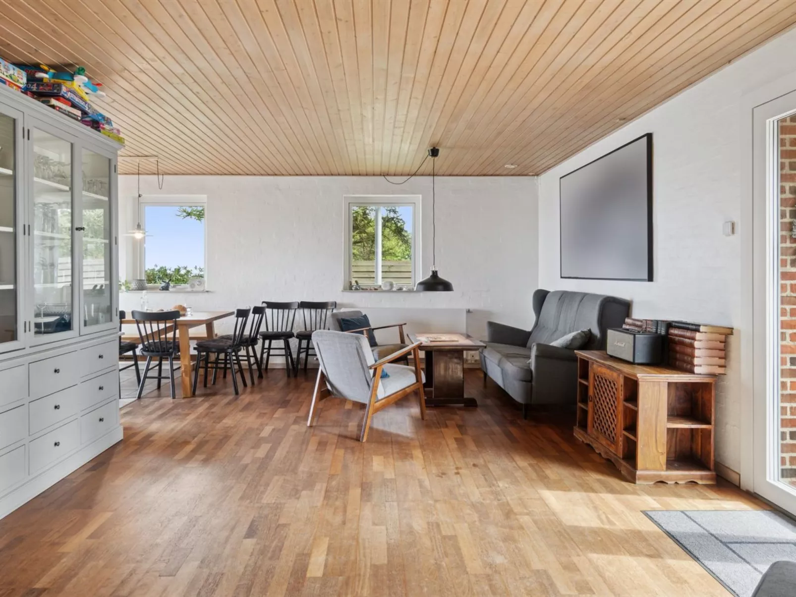 "Dzavid" - 50m from the sea-Inside