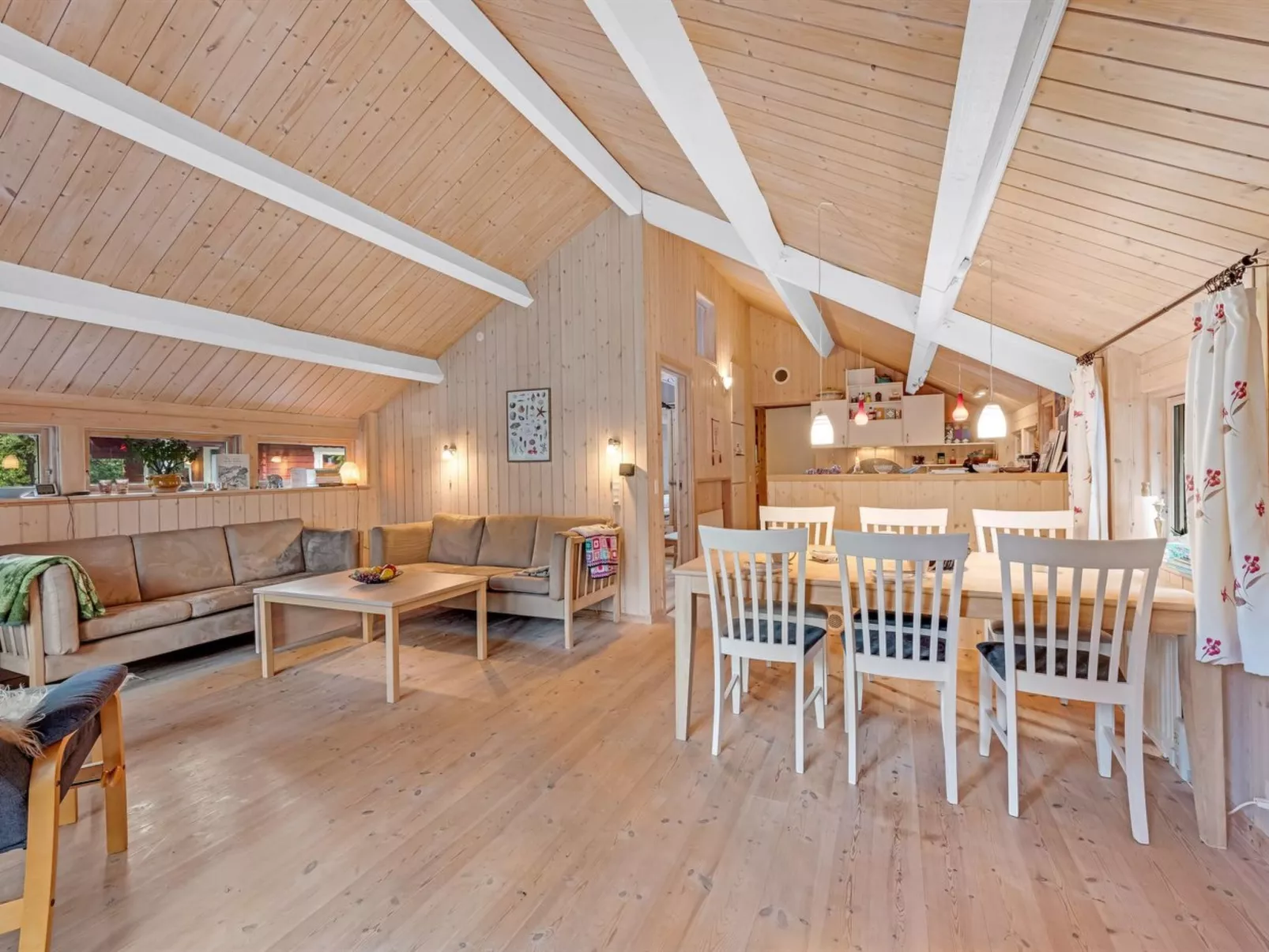 "Elea" - 450m to the fjord-Dedans