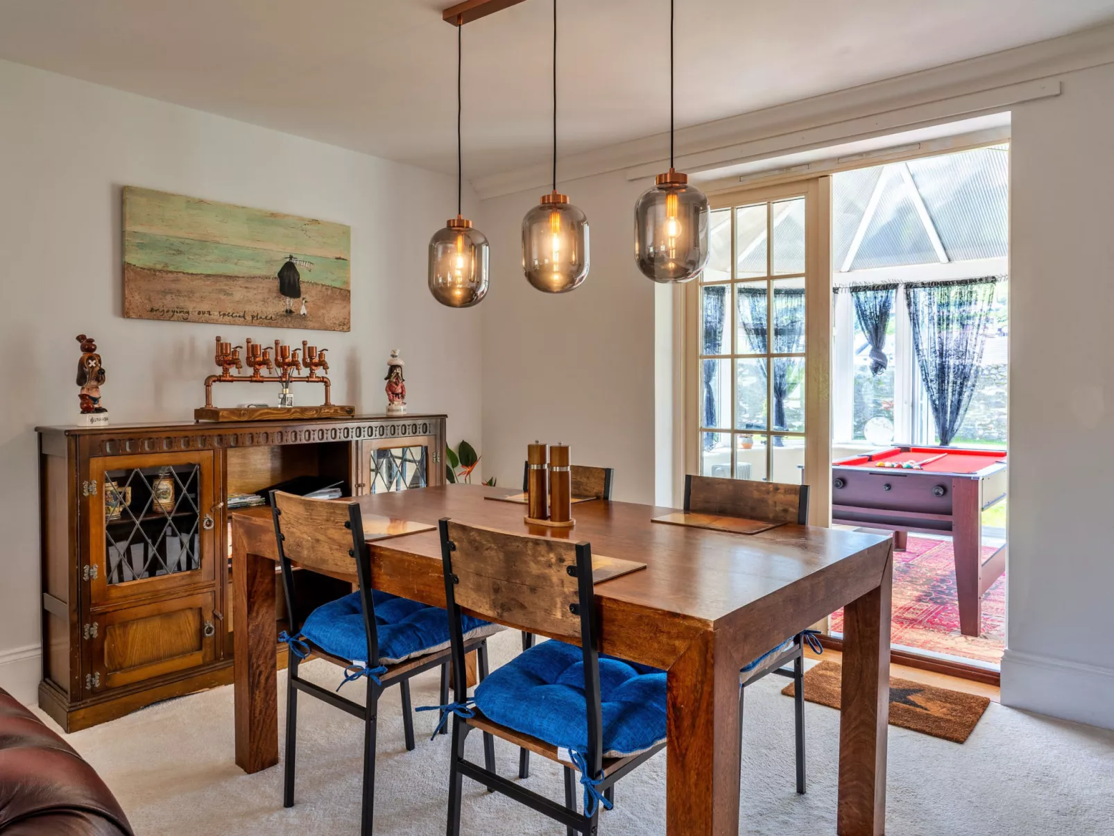 Nicely Tucked Away Cottage-Inside