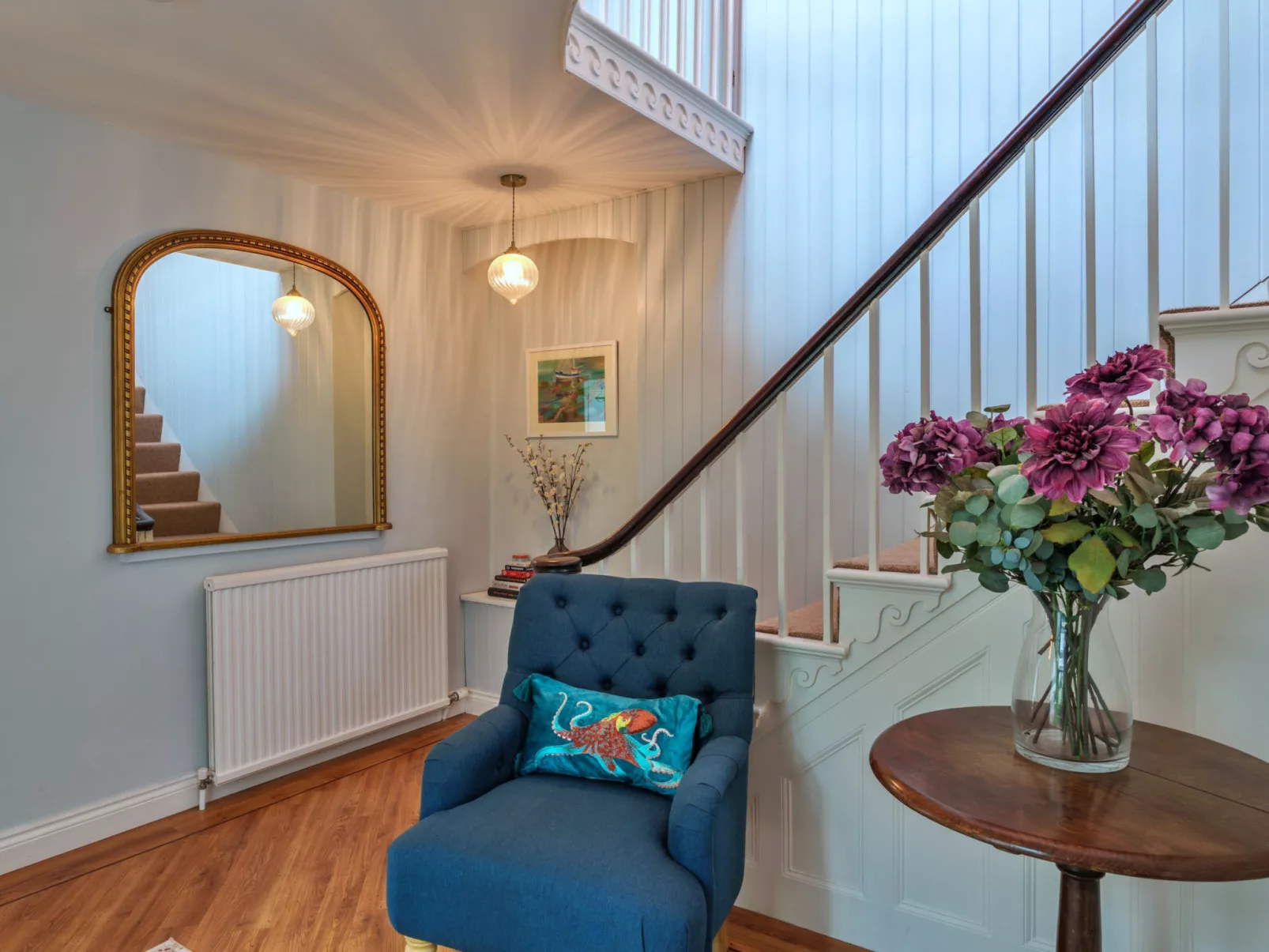 Hillside House-Drinnen