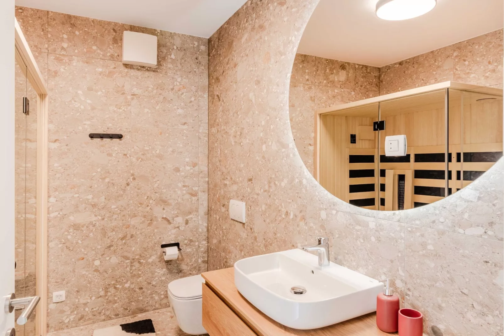 Bovec Chic Apartment with Sauna - One Bedroom Apartment with Balcony-Badezimmer