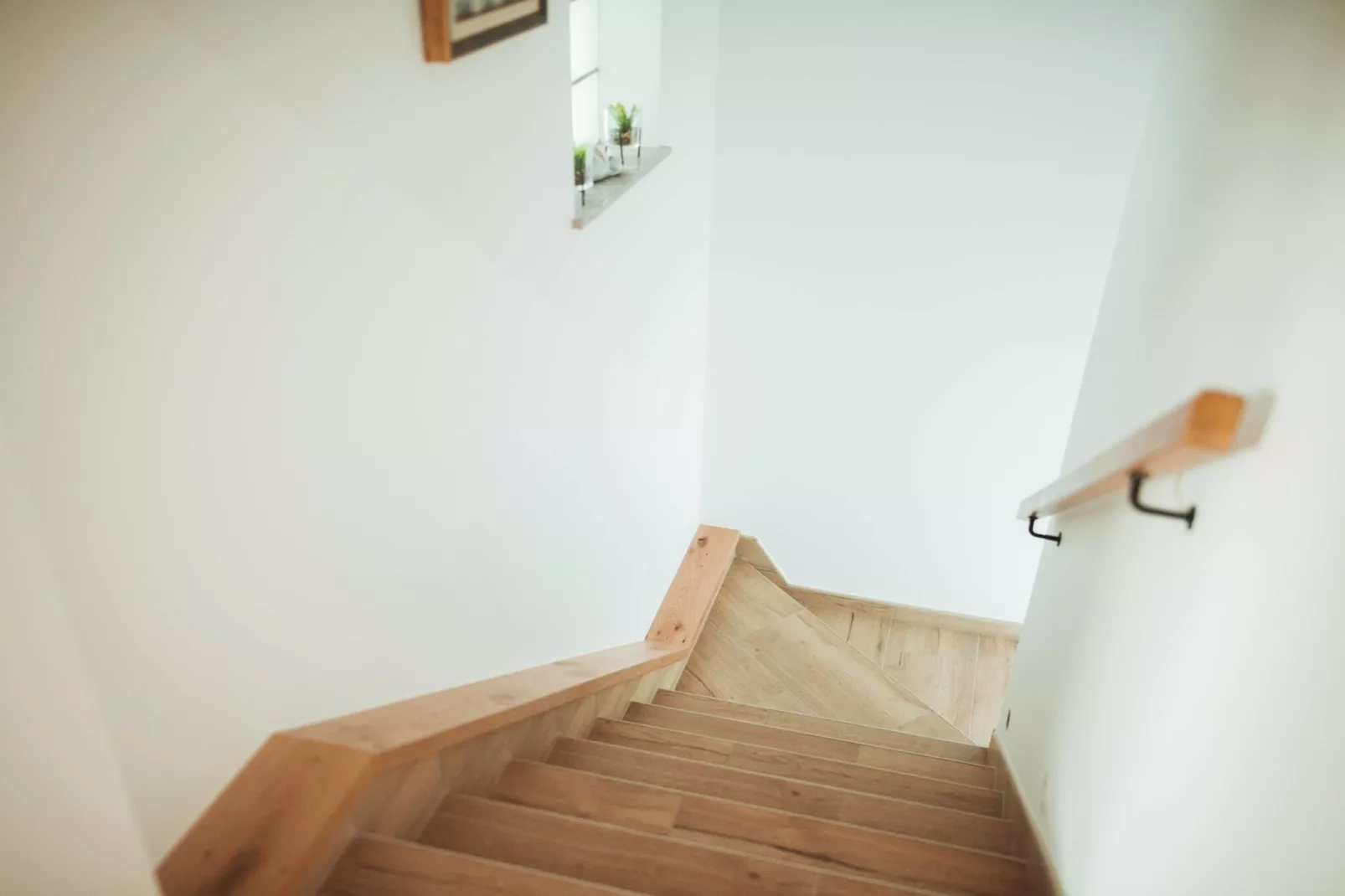 Cozy Holiday Home with Fireplace and Scenic Hills in Bistrica ob Sotli - Two Bedroom Holiday Home-Stairs