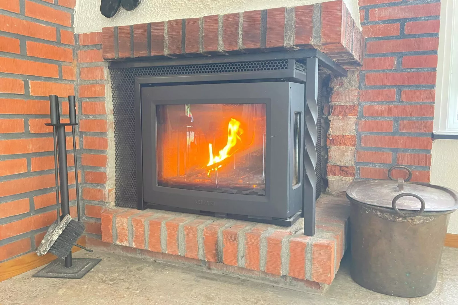 Charmant chalet au bord du lac avec sauna-Intérieur