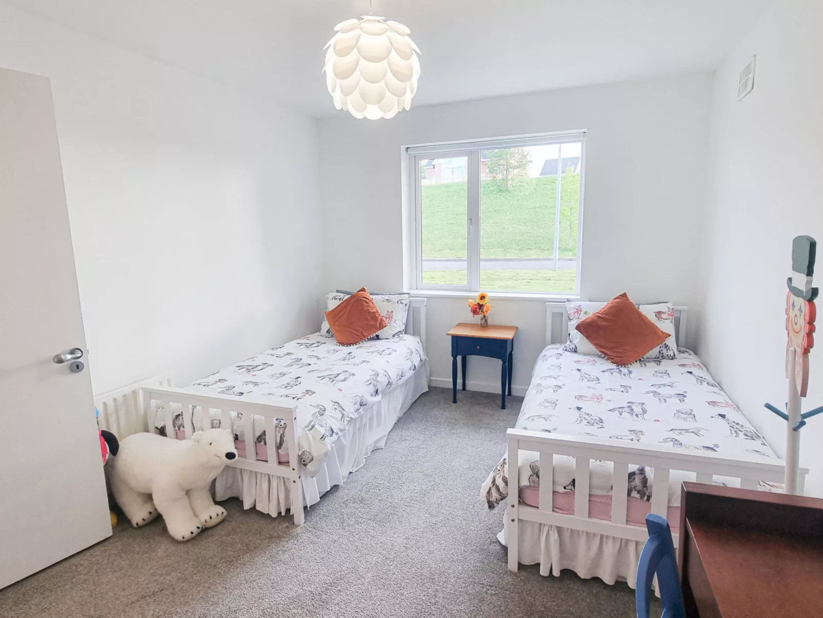 Riverrun Holiday Homes No 15-Inside