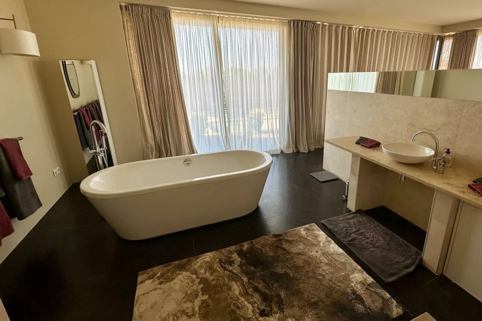 L' Olivette-Badezimmer