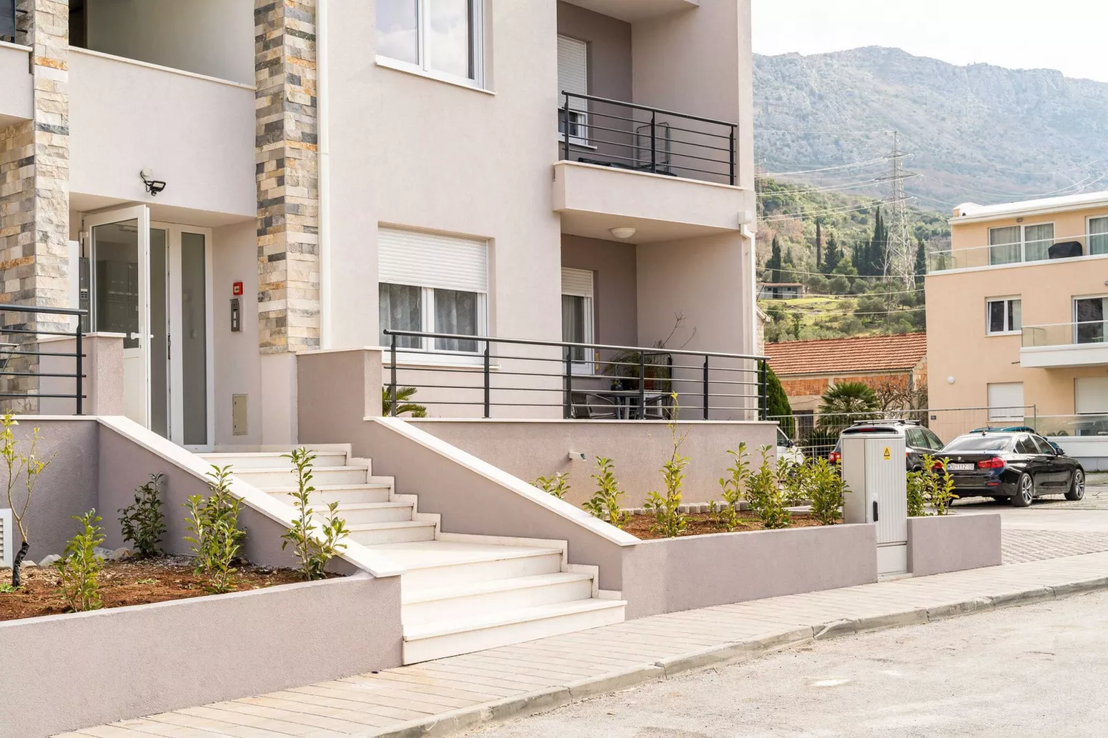 Apartment Zoric - Two Bedroom Apartment with Balcony-Outdoor