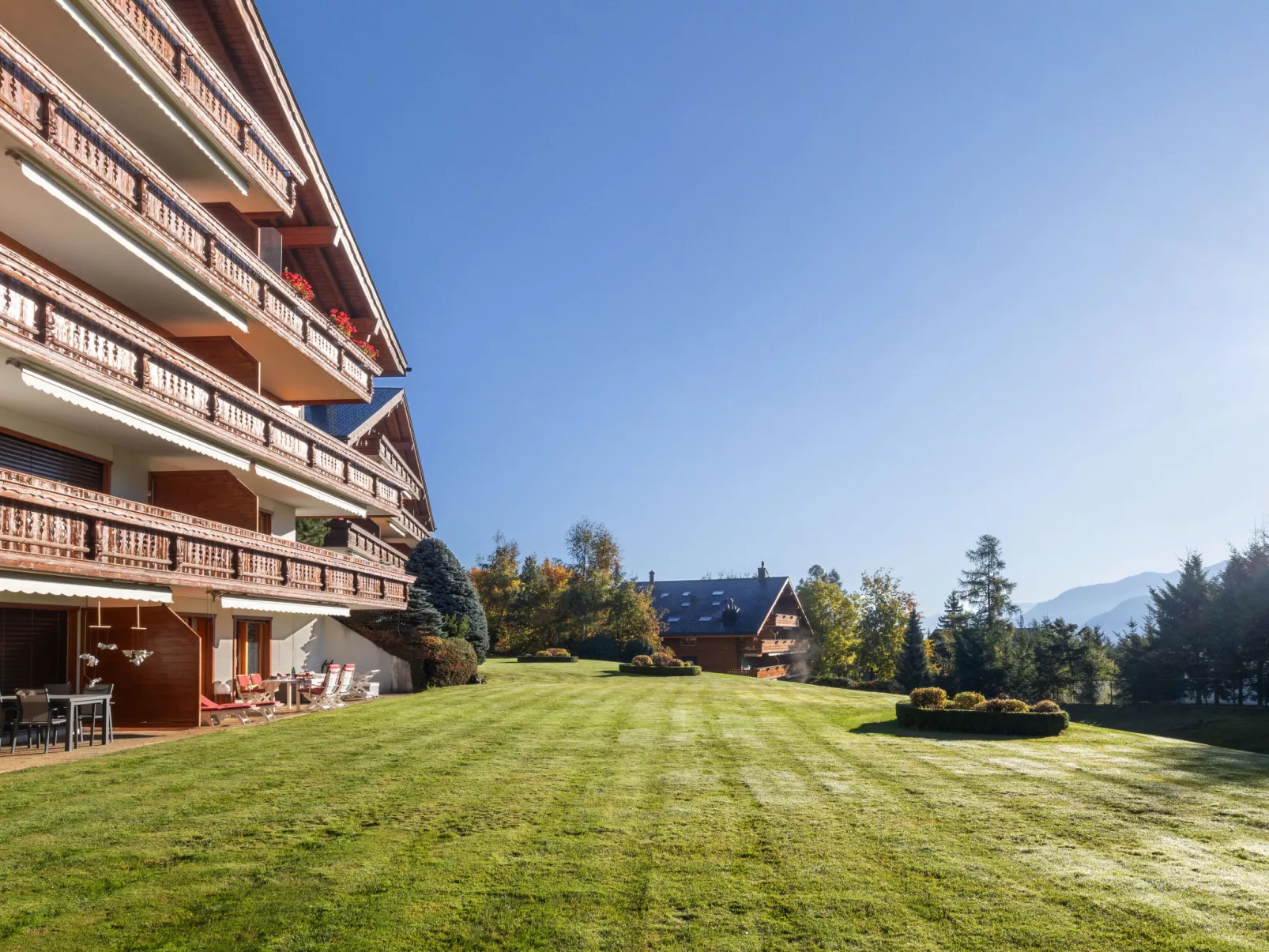 Les Pierres C 3-Draußen