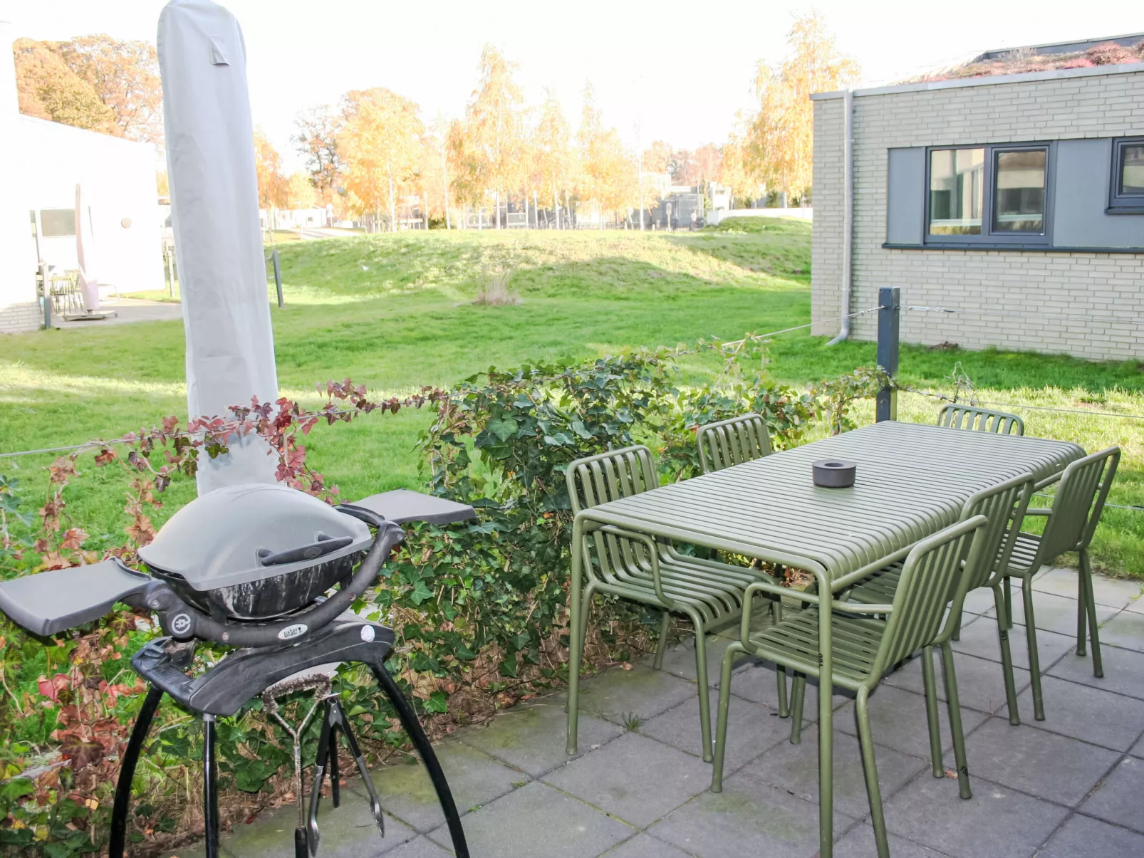 Zwischen den Hügeln (153) - Outside