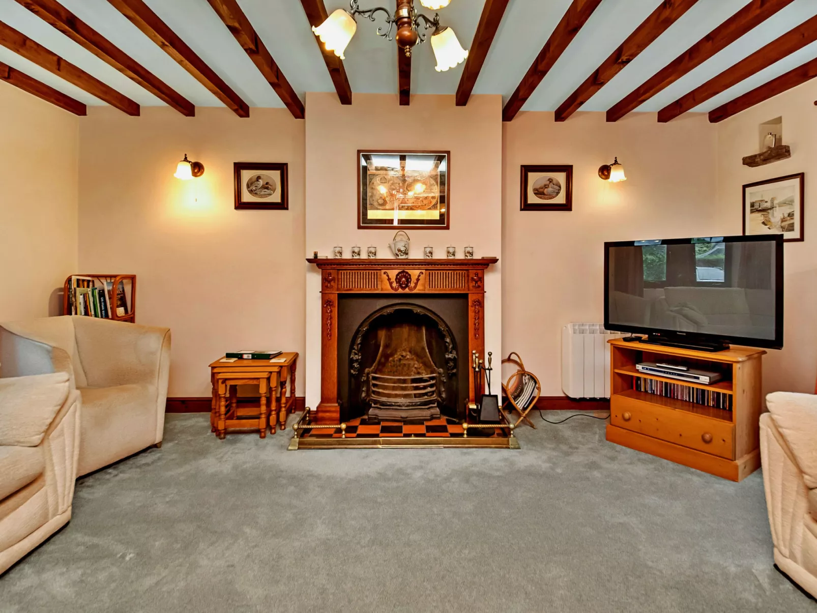 The Shires at Alstonefield-Dedans