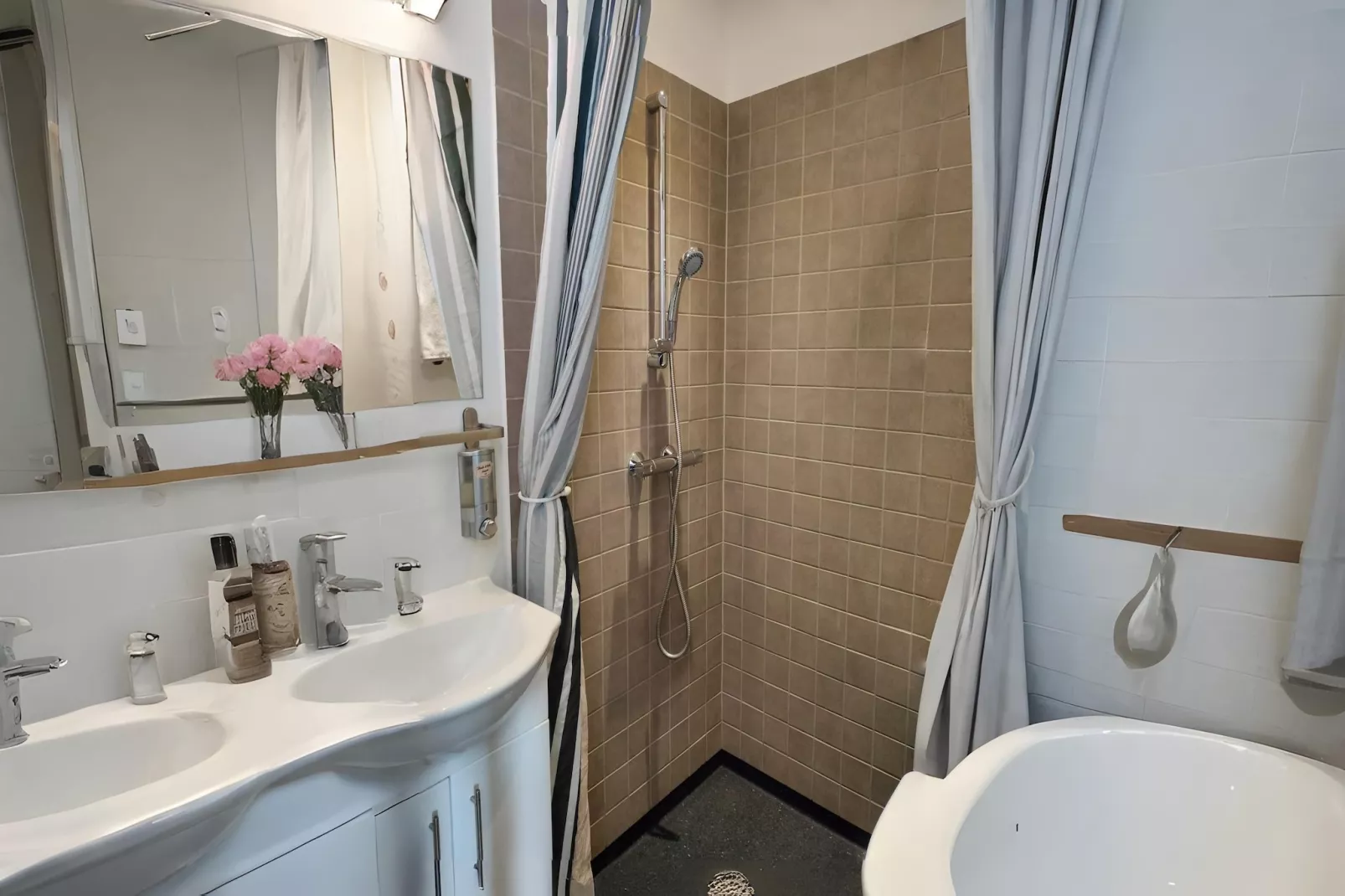 Jomfru Ane Premium Double-Salle de bain