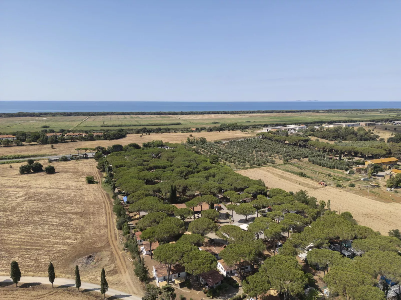 Costa D'Argento-Outside