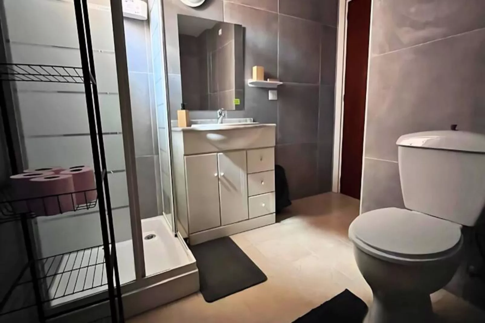 Appartement 3 Chambres Et 2 Salles De Bains : Id&eacute;al Famille Et Nomades-Non tagué