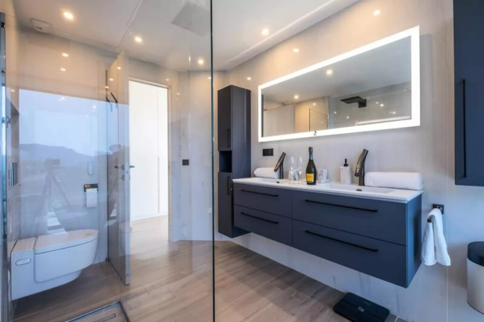 Résidence Maison D'architecte Avec Piscine Chauff&eacute;e & Sublime Vue Mer-Non tagué