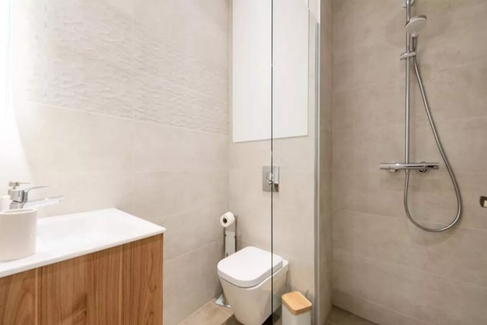 Résidence 3p Avec Balcons, 3min Du Palais Des Congr&egrave;s-Non tagué