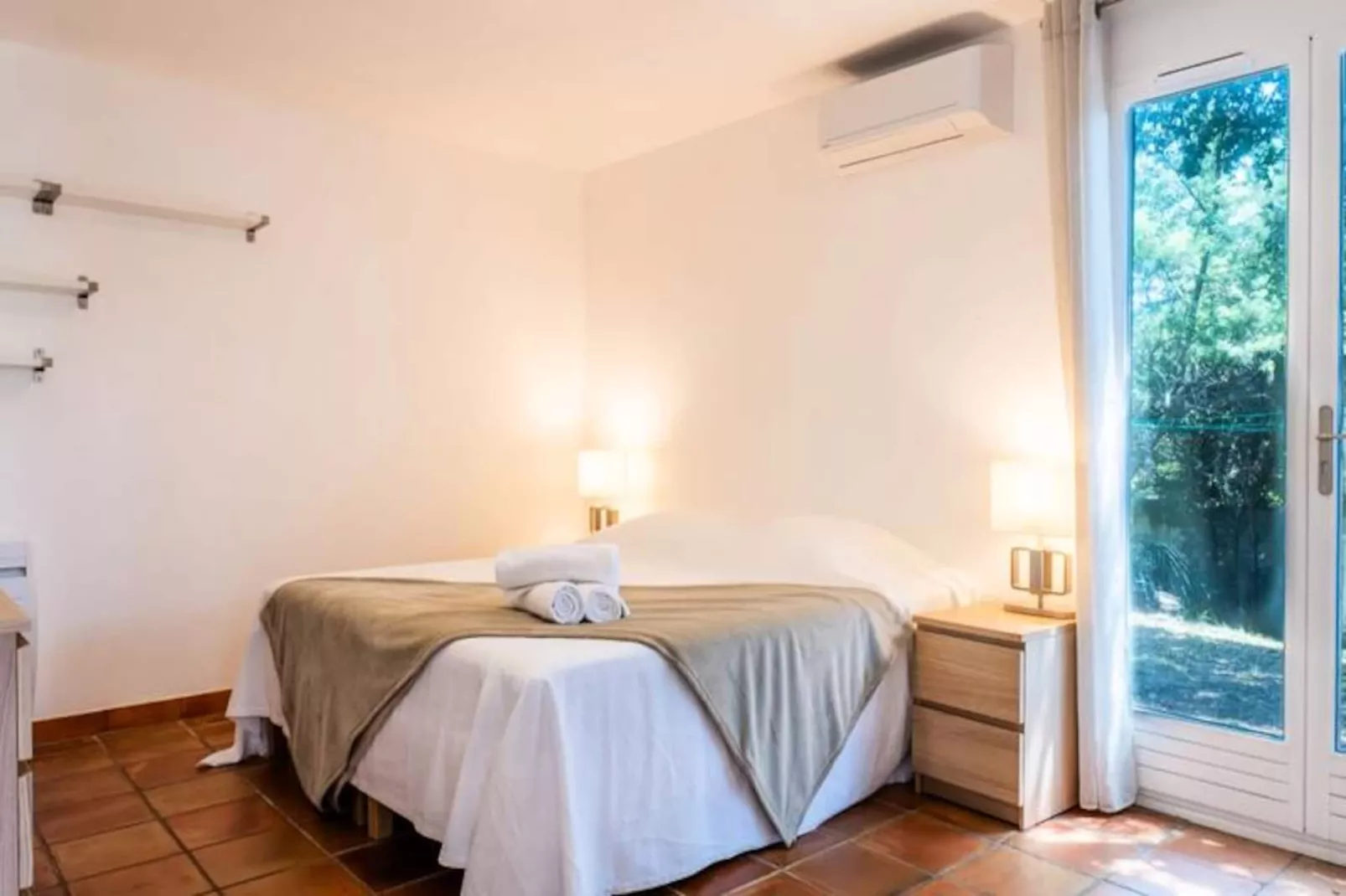 Résidence Villa 5 Chambres, Sauna, Piscine Et Vue Mer.-Non tagué