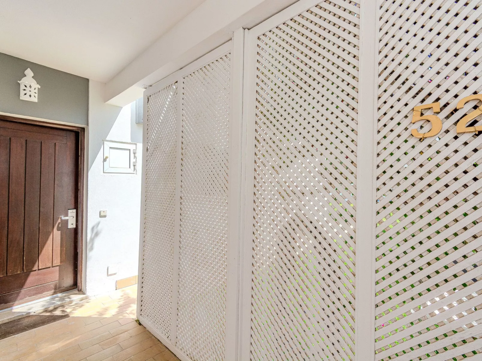 Amélia - Sunny Way-Dedans