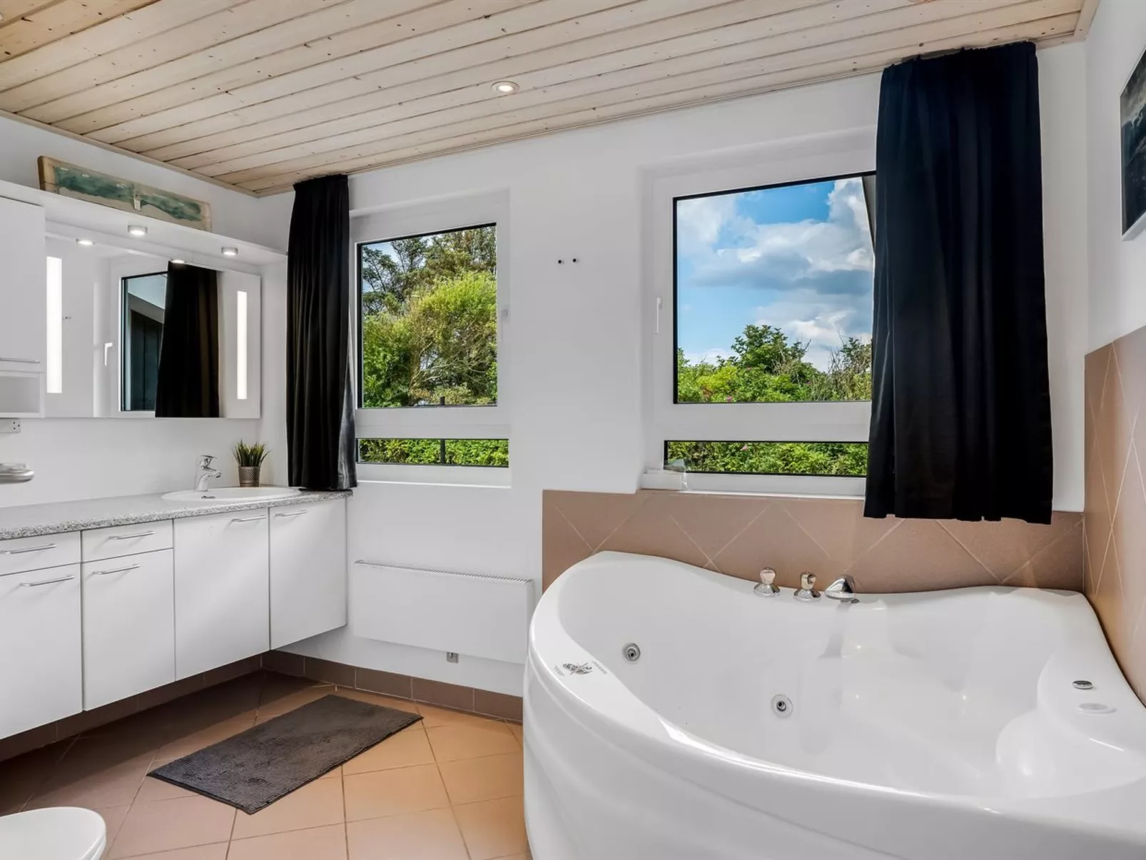 "Bengta" - 200m from the sea-Inside