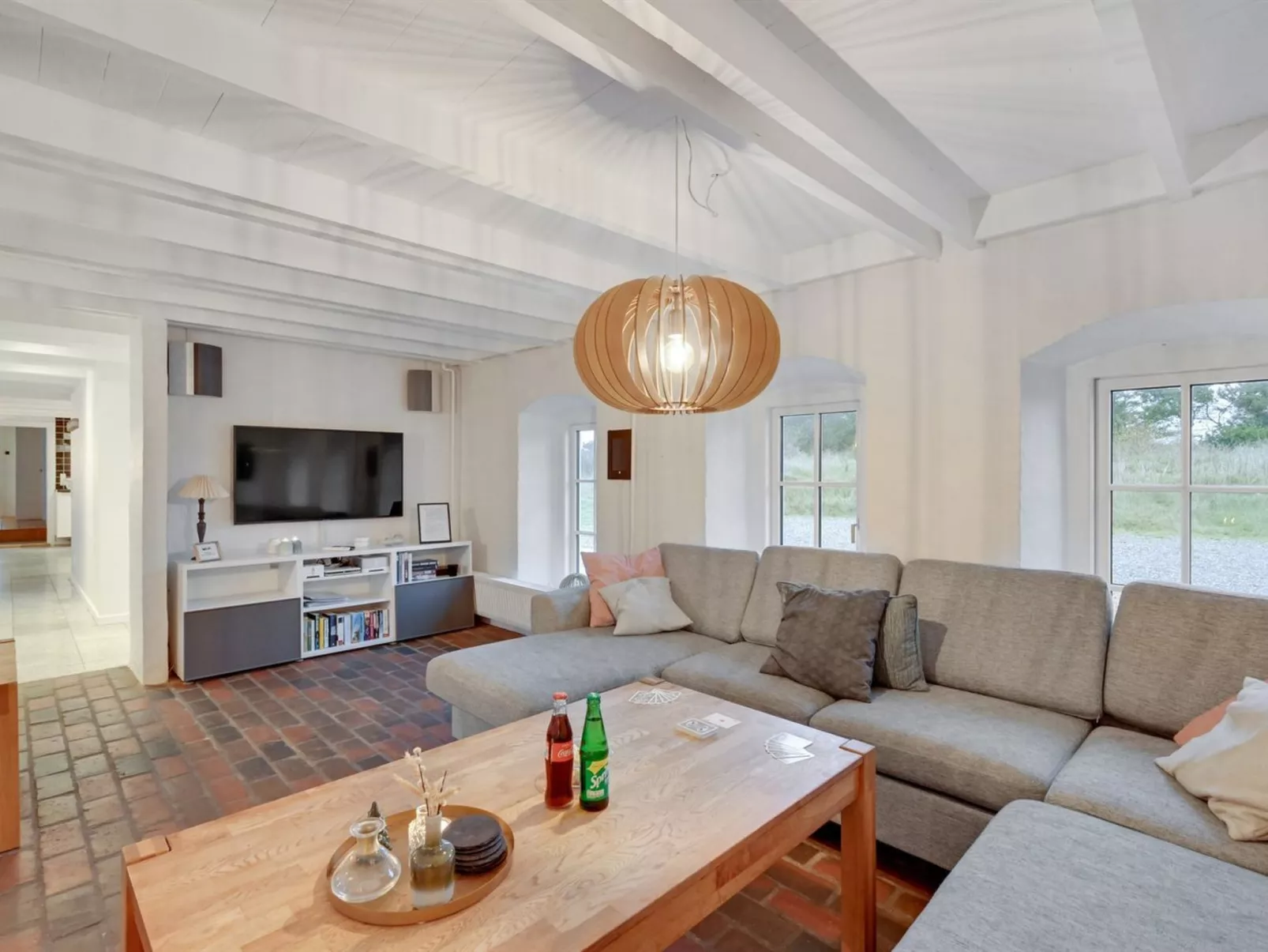 "Cornelius" - 900m from the sea-Inside