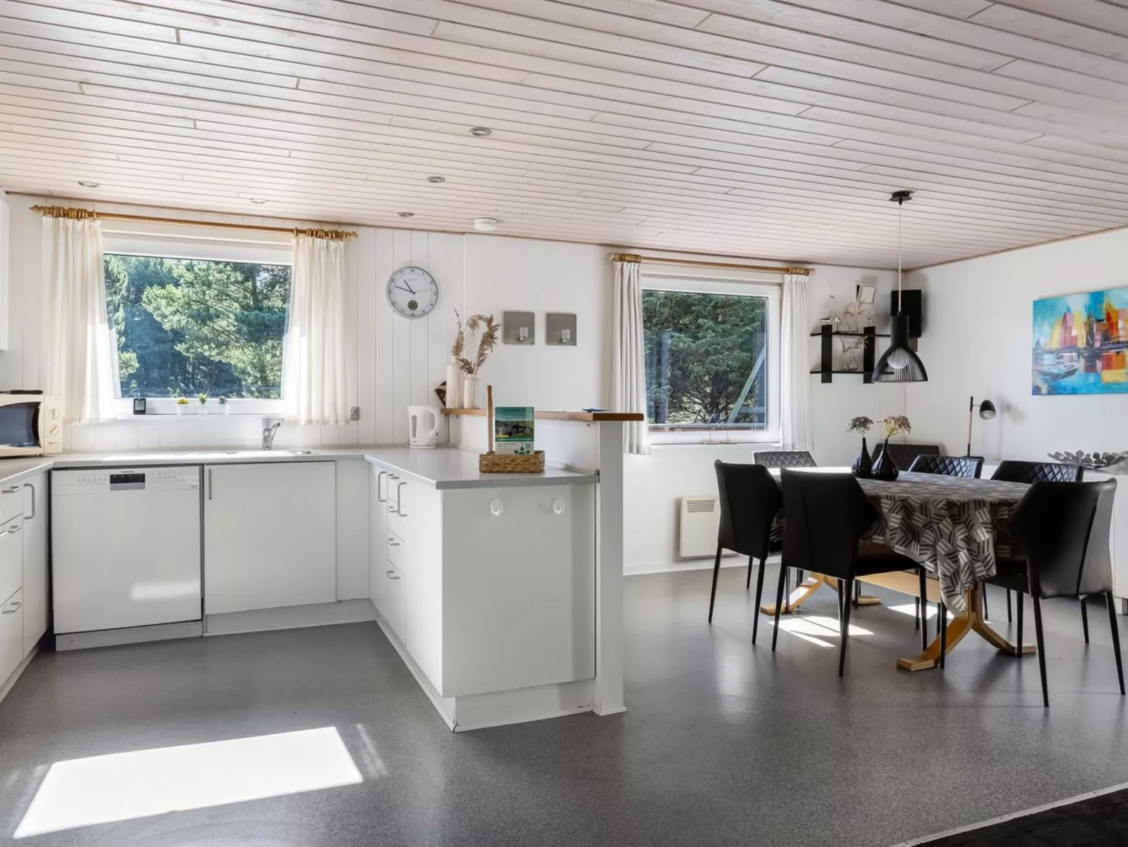 "Maija" - 1.4km from the sea-Dedans