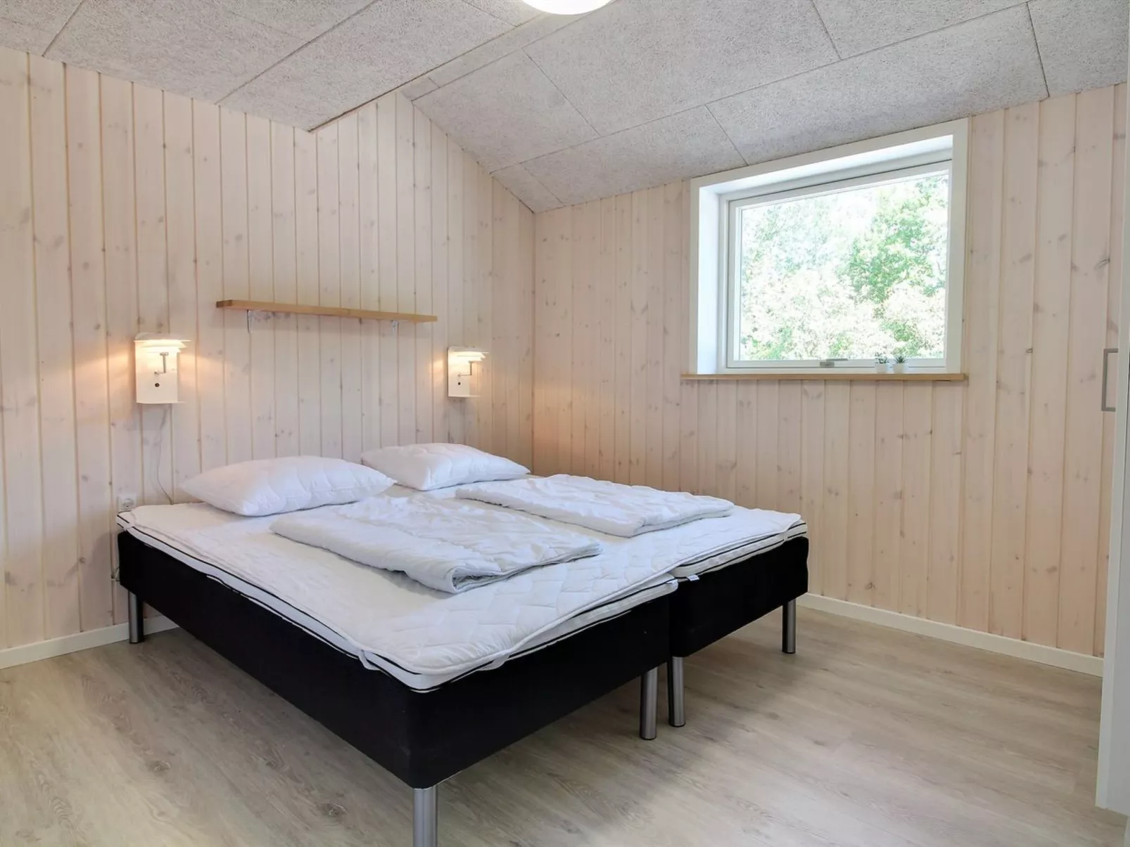 "Tahvo" - 3.3km from the sea-Inside