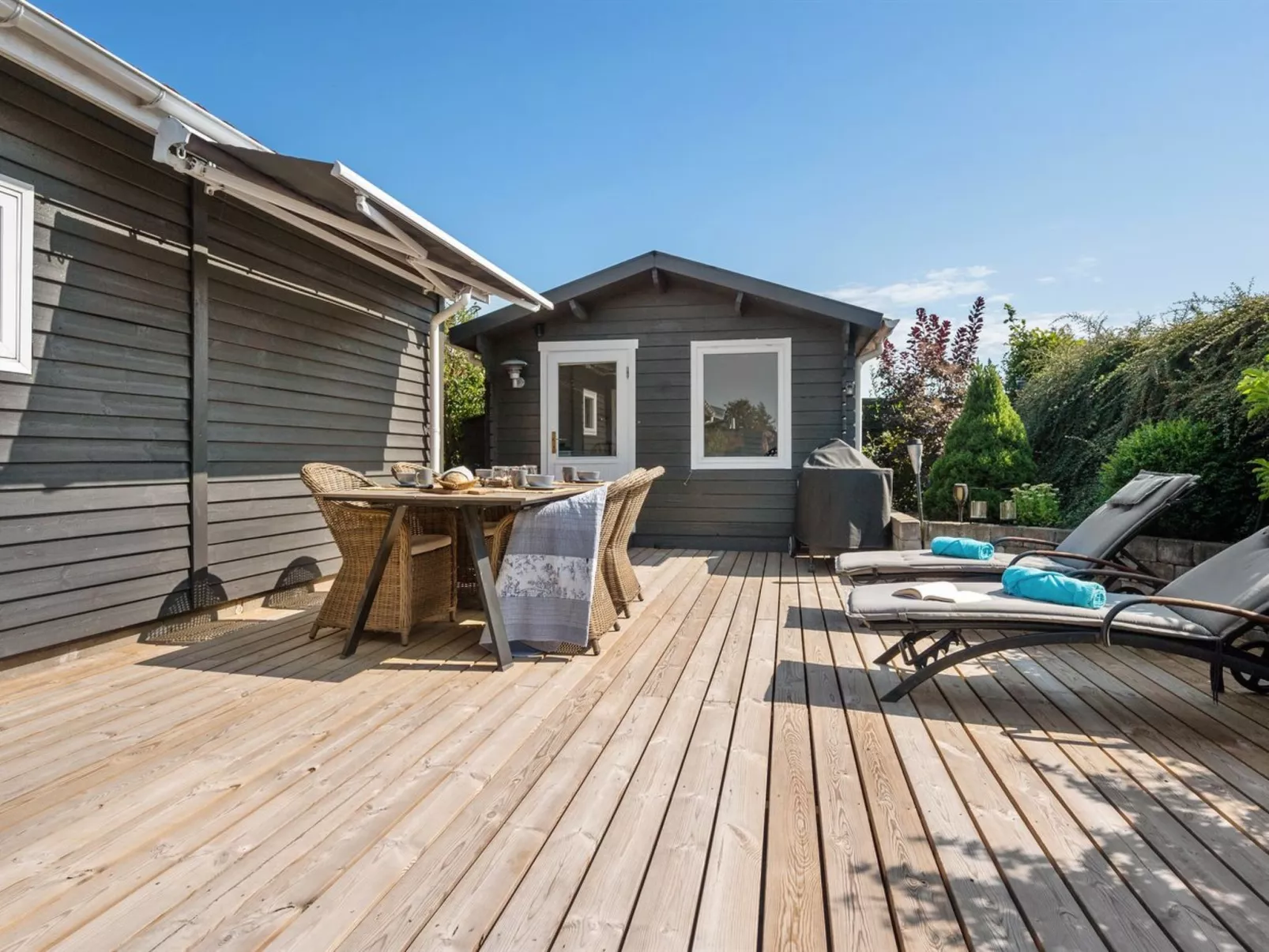 "Elfrede" - 600m from the sea-Draußen