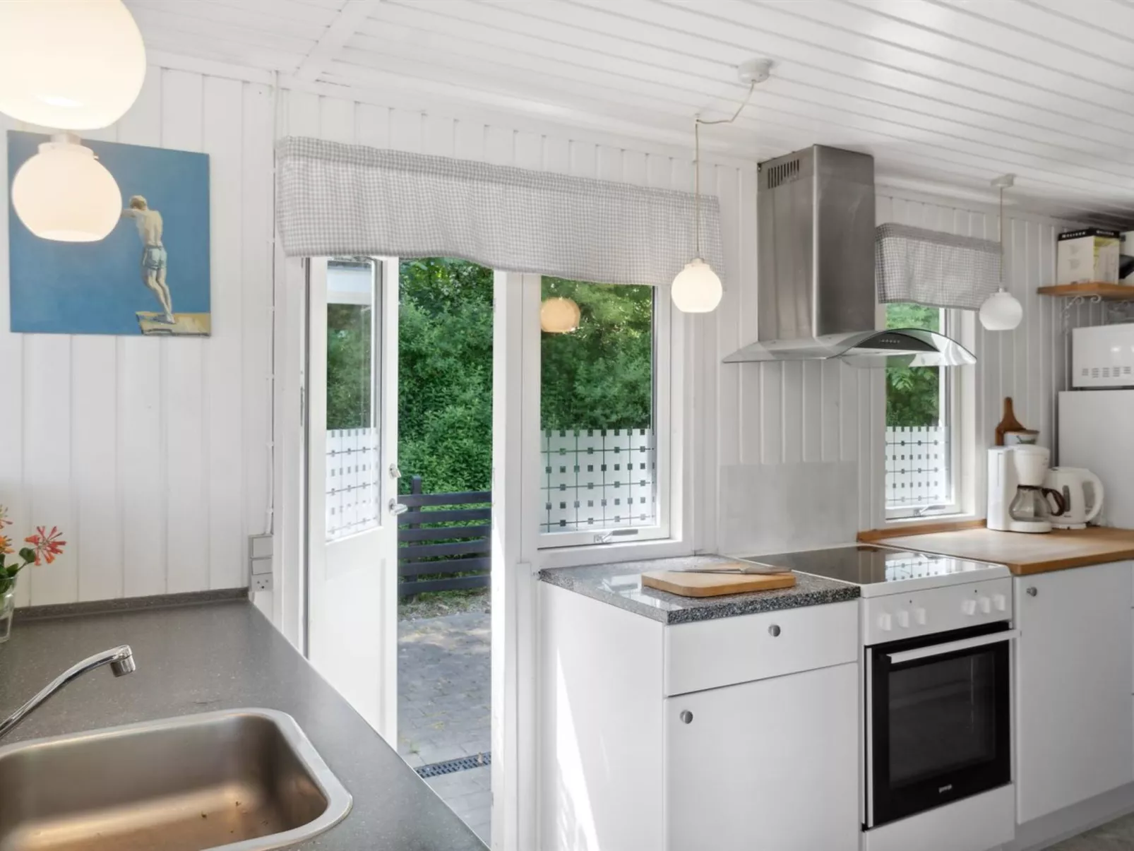 "Self" - 400m to the fjord-Inside