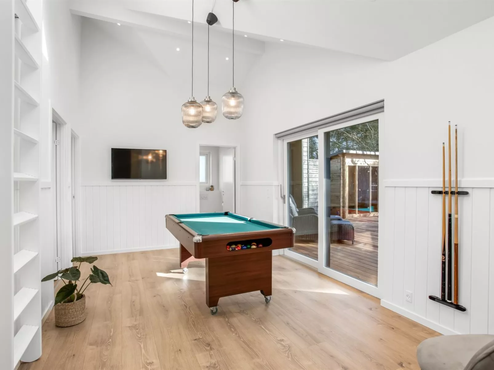 "Edmond" - 995m from the sea-Drinnen