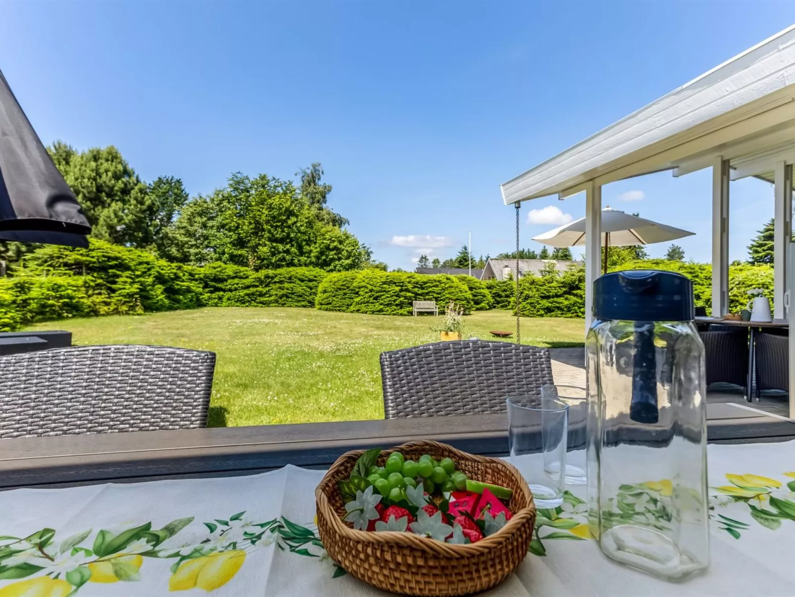 "Allaine" - 500m from the sea-Draußen