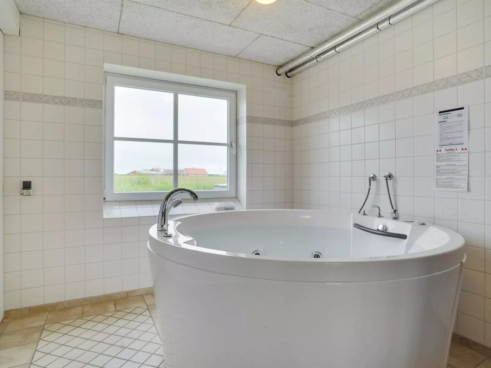 "Annagrete" - 12km from the sea-Inside