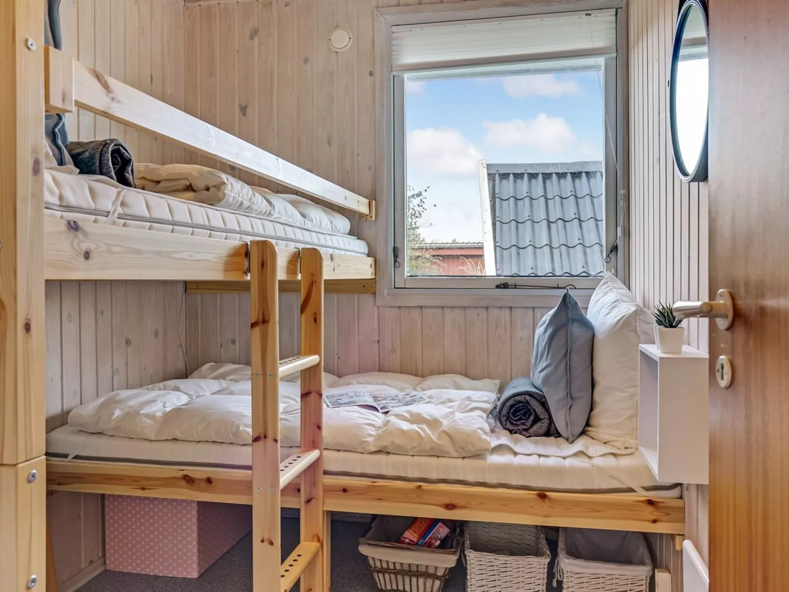 "Fita" - 300m from the sea-Inside